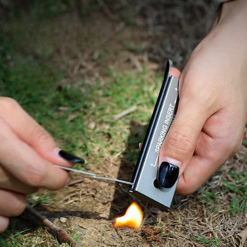 في الهواء الطلق بقاء كتلة المغ - مراجعة Magnesium Fire Starter وسعره